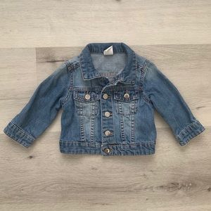 H&M baby Jean jacket, 6-9 months. Unisex